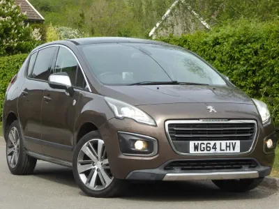 Begagnad Peugeot 3008 Crossway 2014 Brun Kombi