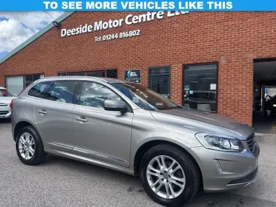 Used Volvo XC60 SE Lux 220 HP (161 kW) 2016 Gold SUV