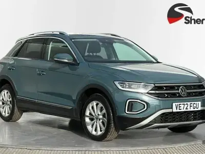 Usado VW T-Roc Style 190 HP (139 kW) 2022 Azul SUV