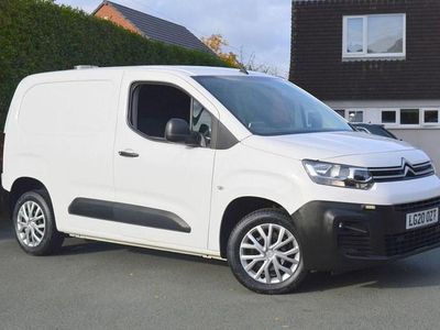 Used Citroën Berlingo 100 HP (73 kW) 2020 White MPV