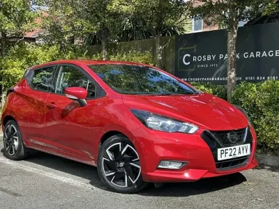Begagnad Nissan Micra Acenta 92 HK (67 kW) 2022 Röd Halvkombi
