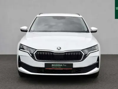 Used Skoda Octavia SE Technology 113 HP (83 kW) 2025 Moon white metallic Estate