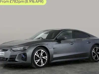 Used Audi e-tron GT quattro Design 389 kW (530 HP) 2024 Sedan