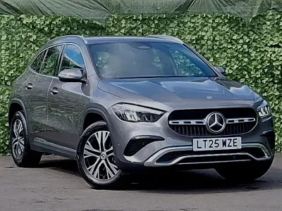 Used Mercedes GLA200 Executive 163 HP (119 kW) 2025 Grey SUV