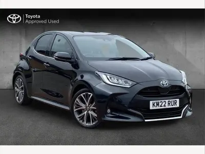 Used Toyota Yaris Hybrid 116 HP (85 kW) 2022 Black Hatchback