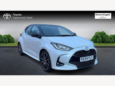 Used Toyota Yaris Hybrid Sport 2024 White/black Hatchback