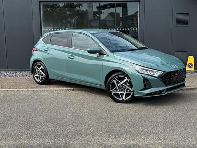 New Hyundai i20 Premium 99 HP (72 kW) 2025 Mangrove green Hatchback
