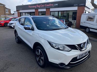 White Used 2015 Nissan Qashqai N-TEC SUV | £7,995 (Fair price)