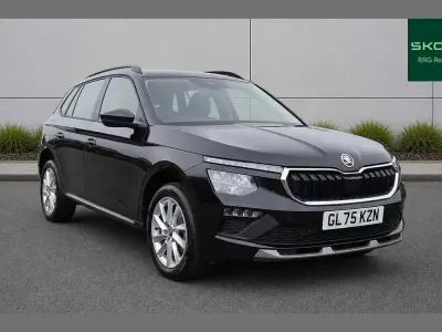 Used Skoda Kamiq SE 115 HP (84 kW) 2025 Black magic pearl effect SUV