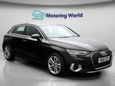 Begagnad Audi A3 Sportback Sport 110 HK (80 kW) 2021 Svart Halvkombi