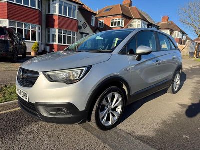 Used Vauxhall Crossland X S 99 HP (72 kW) 2018 Silver SUV