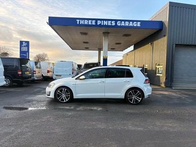 Used VW Golf VII GTD 2013 White Hatchback