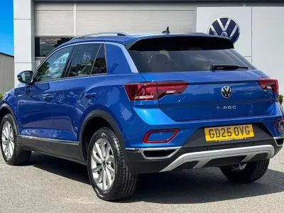 Used VW T-Roc Style 150 HP (110 kW) 2025 Blue SUV