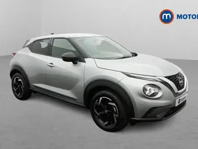 Used Nissan Juke N-Connecta 114 HP (83 kW) 2023 Silver SUV
