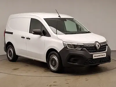 Usado Renault Kangoo 2023 Branco Monovolume