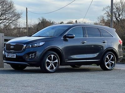 Grey Used 2017 Kia Sorento SUV | £7,995 (Good price)