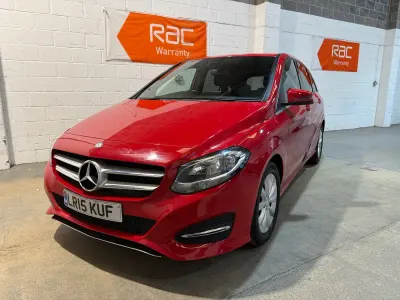 Used Mercedes B180 SE 122 HP (89 kW) 2015 Red MPV
