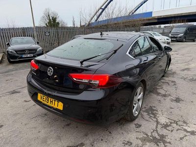 Used Vauxhall Insignia Sport 136 HP (100 kW) 2019 Blue Hatchback