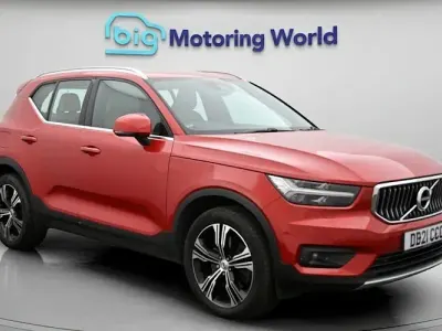 Used Volvo XC40 Inscription 262 HP (192 kW) 2021 Red SUV