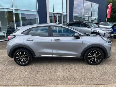Używany Ford Puma Titanium 153 KM (112 kW) 2022 Szary SUV