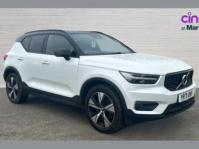 Begagnad Volvo XC40 R-Design 258 HK (189 kW) 2021 Vit SUV