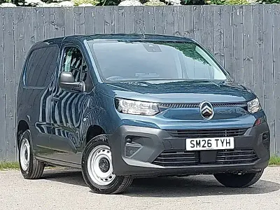 New Citroën Berlingo 100 HP (73 kW) 2026 Metallic  kiama blue MPV