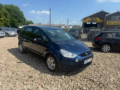 Used Ford S-MAX Zetec 140 HP (102 kW) 2012 Blue MPV