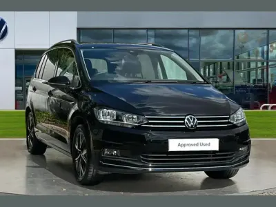 Used VW Touran SEL 150 HP (110 kW) 2025 Black MPV