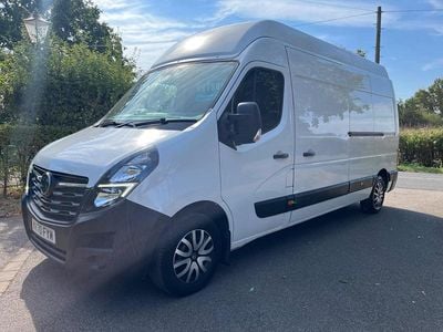 Used Vauxhall Movano Edition 135 HP (99 kW) 2020 White MPV