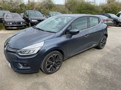 used Renault Clio IV 1.5 DYNAMIQUE S NAV DCI 5d 89 BHP