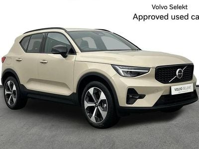 Used Volvo XC40 Plus 161 HP (118 kW) 2025 Silver SUV