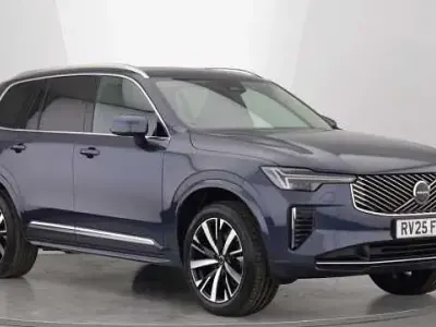 Used Volvo XC90 Core 250 HP (183 kW) 2025 SUV
