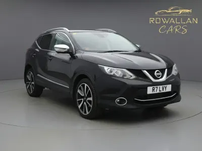 Used Nissan Qashqai Tekna 130 HP (95 kW) 2015 Black SUV