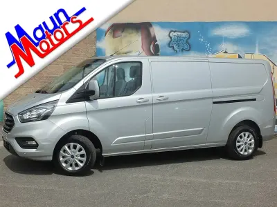 Used Ford Transit Custom Limited 130 HP (95 kW) 2023 Silver Van