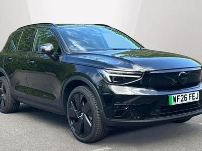 Usado Volvo EX40 Ultra 185 kW (252 CV) 2025 Negro SUV