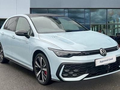 New VW Golf VIII GTE 272 HP (200 kW) 2026 Crystal ice blue metallic