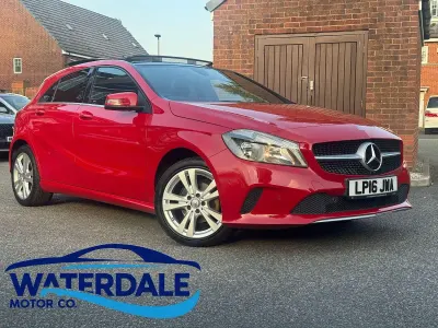 Used Mercedes A180 2016 Red Hatchback
