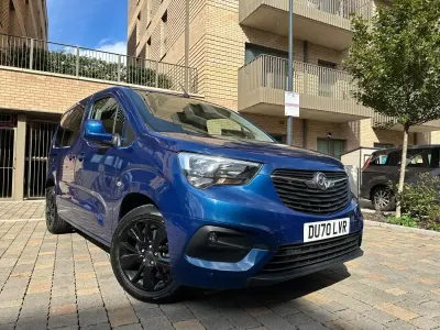 Begagnad Vauxhall Combo