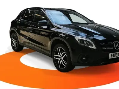 Used Mercedes GLA180 Urban 122 HP (89 kW) 2019 Black SUV