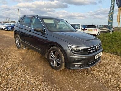 Used VW Tiguan SEL 150 HP (110 kW) 2018 Grey SUV