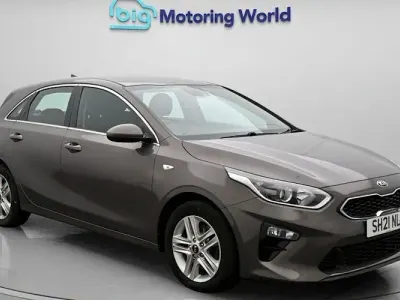 Used Kia Ceed 120 HP (88 kW) 2021 Brown Hatchback