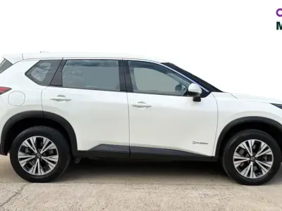 Used Nissan X-Trail Acenta Premium 204 HP (150 kW) 2023 White SUV