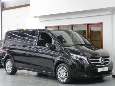 Used Mercedes V220 2015 Black MPV