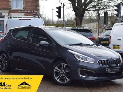 Silver Used 2017 Kia Ceed Hatchback | £4,095 (Fair price)