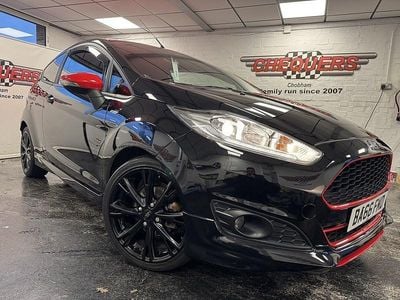 Black Used 2017 Ford Fiesta ST-Line Hatchback | £6,750 (Good price)