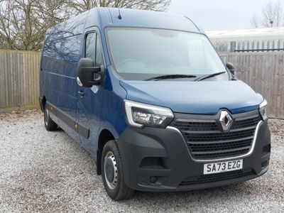 used Renault Master LM35 Blue dCi 135 Start Medium Roof Van