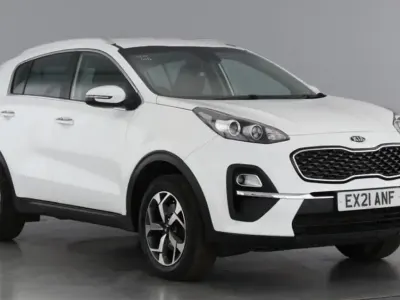 Usado Kia Sportage 130 HP (95 kW) 2021 Branco SUV