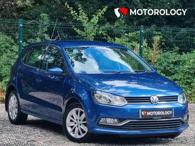 Used VW Polo SE 75 HP (55 kW) 2015 Blue Hatchback