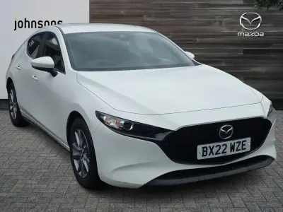 Käytetty Mazda 3 120 HP (88 kW) 2022 Valkoinen Viistoperä
