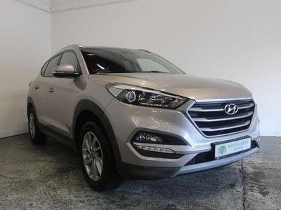 White Used 2016 Hyundai Tucson SE SUV | £8,495 (Fair price)